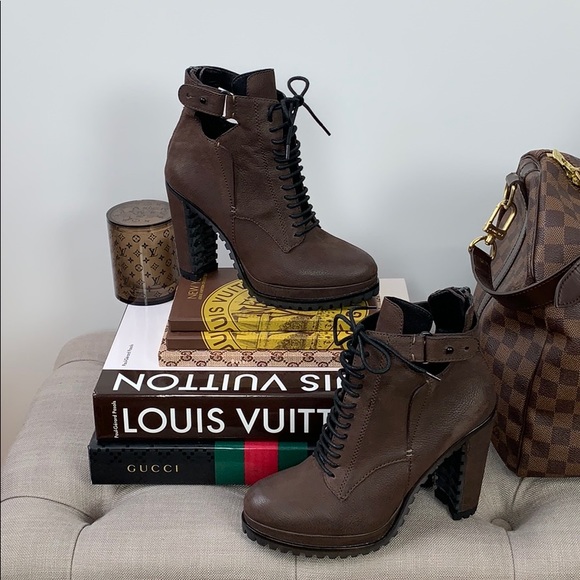 lace up platform booties